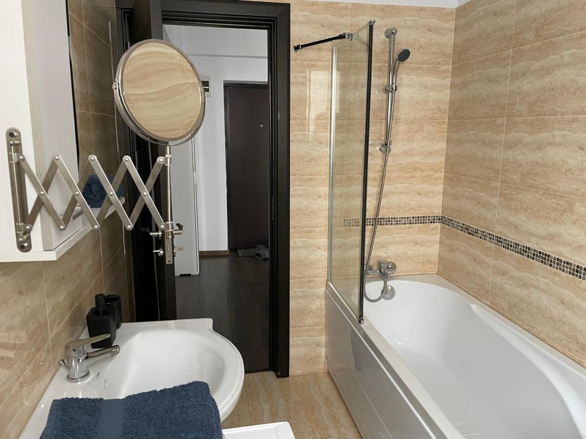 The Artist - Copou Apartment Iasi Luaran gambar